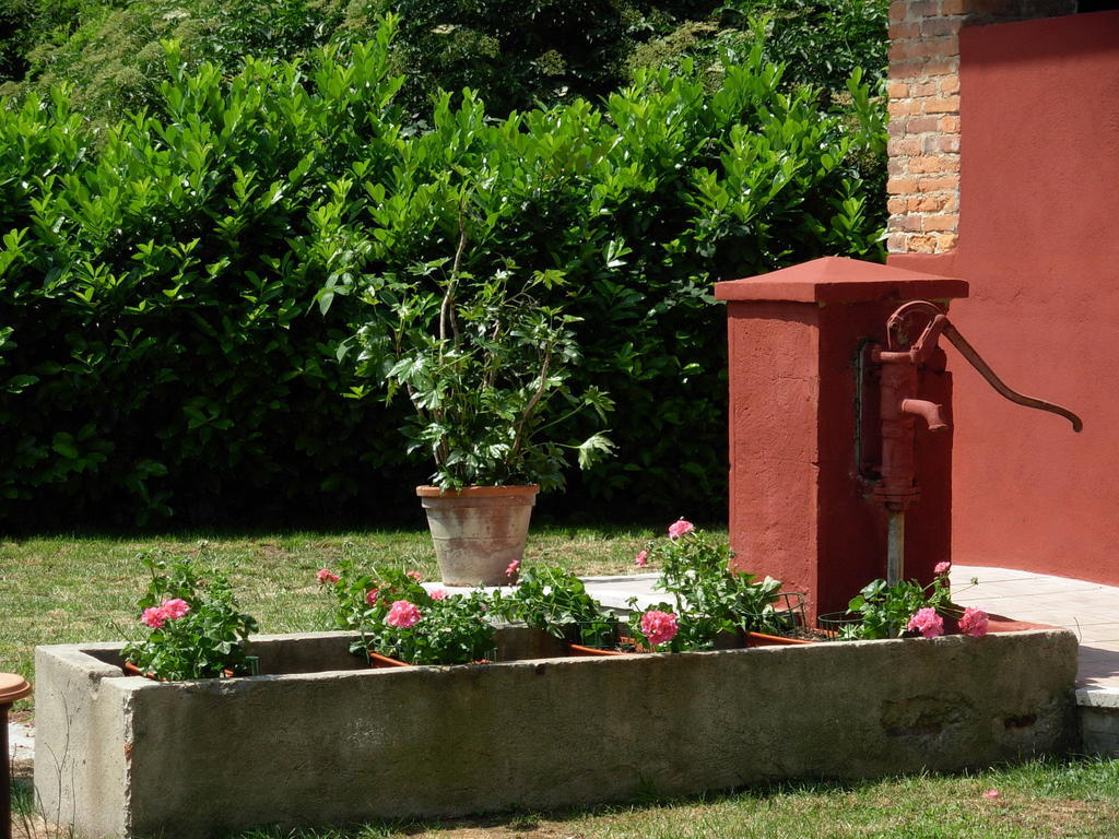 Bed and Breakfast Cascina Foresto Cossato Exteriér fotografie